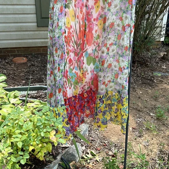 Anthropologie Malibu Floral Maxi Dress. Size 16 - Picture 5 of 13